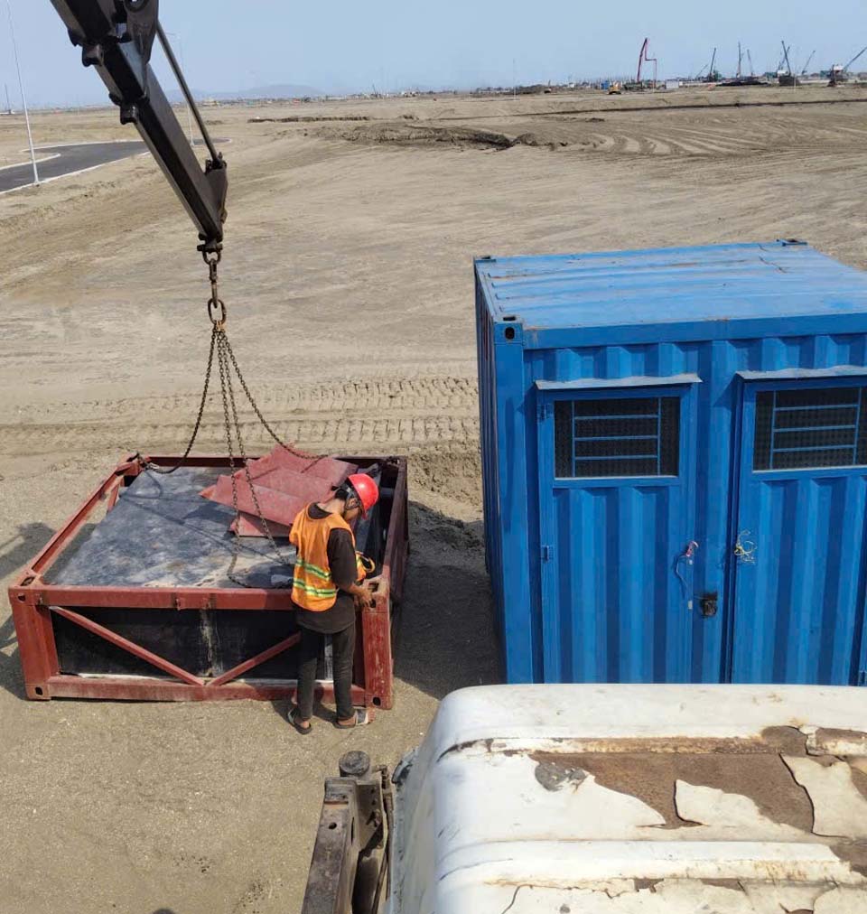 Container toilet 10 ft có bể phốt
